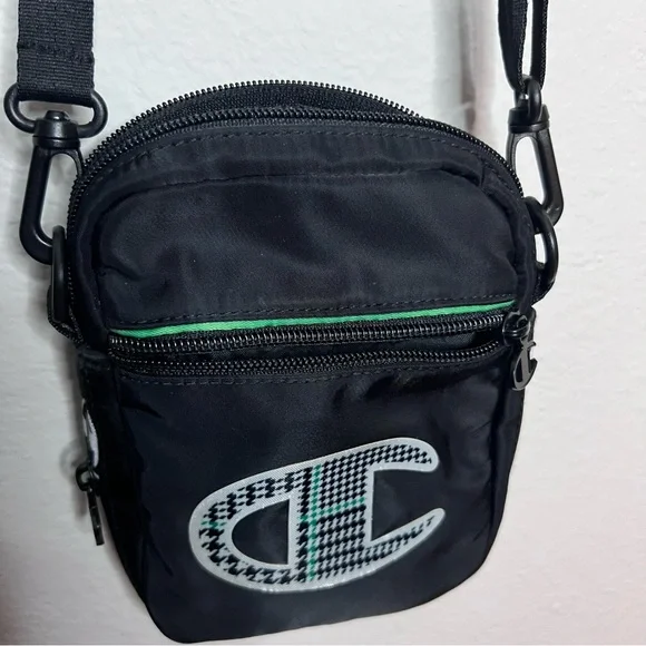 Champion Women's Size Large Reverse Weave Houndstooth Logo Pullover Hoodie - Picture 5 of 13